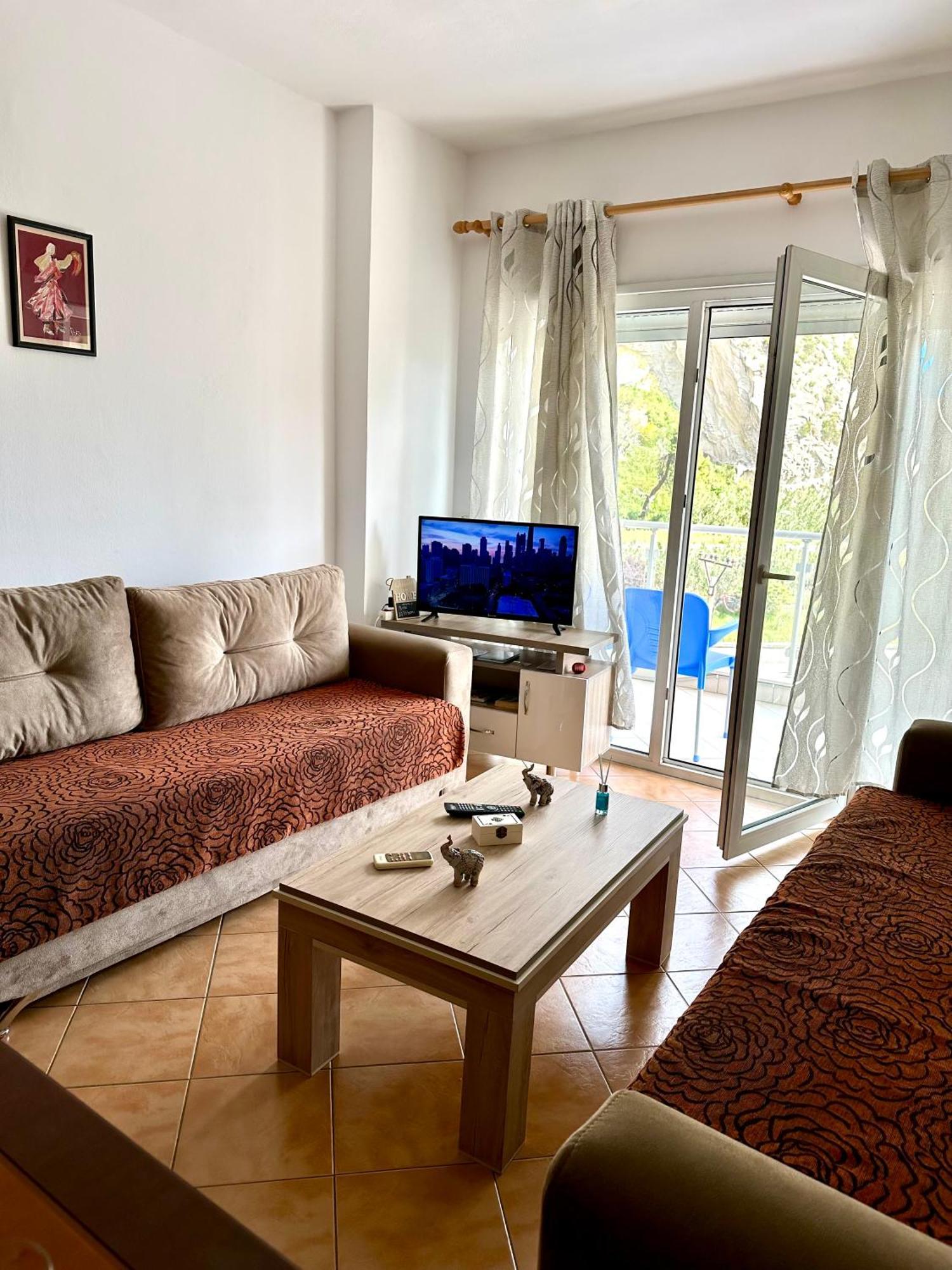 Apartment Ermest ,kavaje Rock *