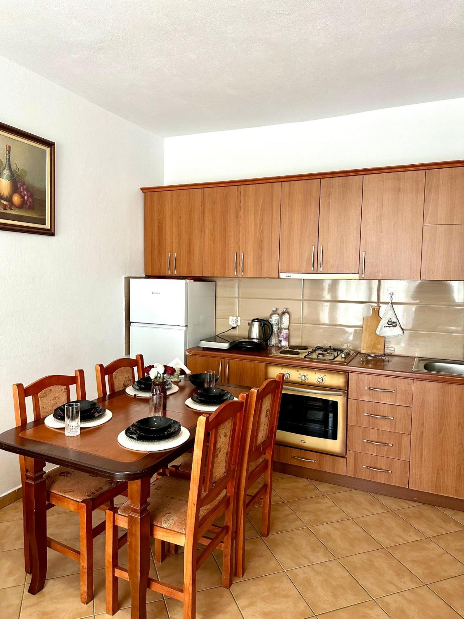 Apartment Ermest ,kavaje Rock